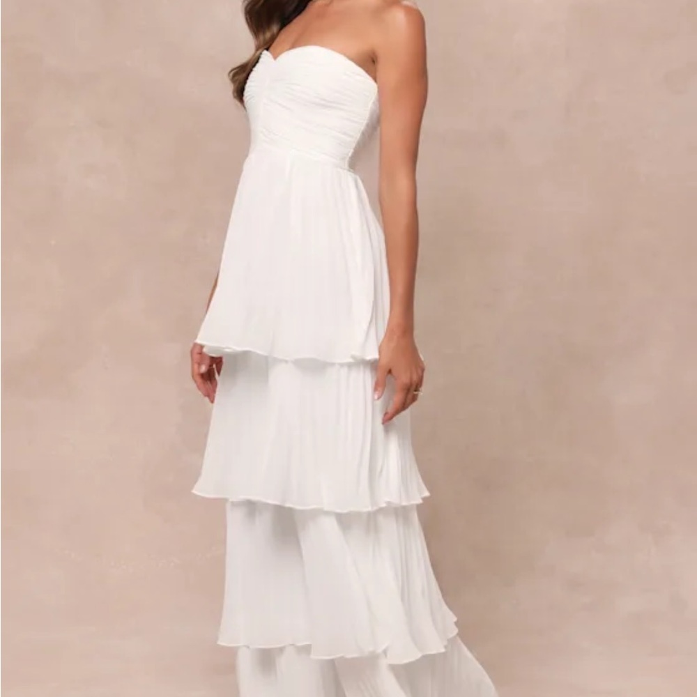 Lulu's Strapless White Tiered Dress